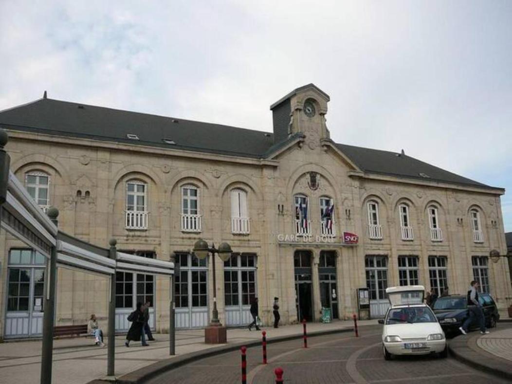 L'Escapade Proche Centre Parking Home-One Dole Extérieur photo